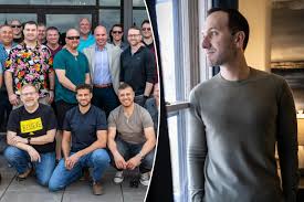 Temui pria-pria seperti Keith Urban yang meninggalkan pernikahan mereka selama puluhan tahun — dan pria yang menjadi kaya membimbing mereka